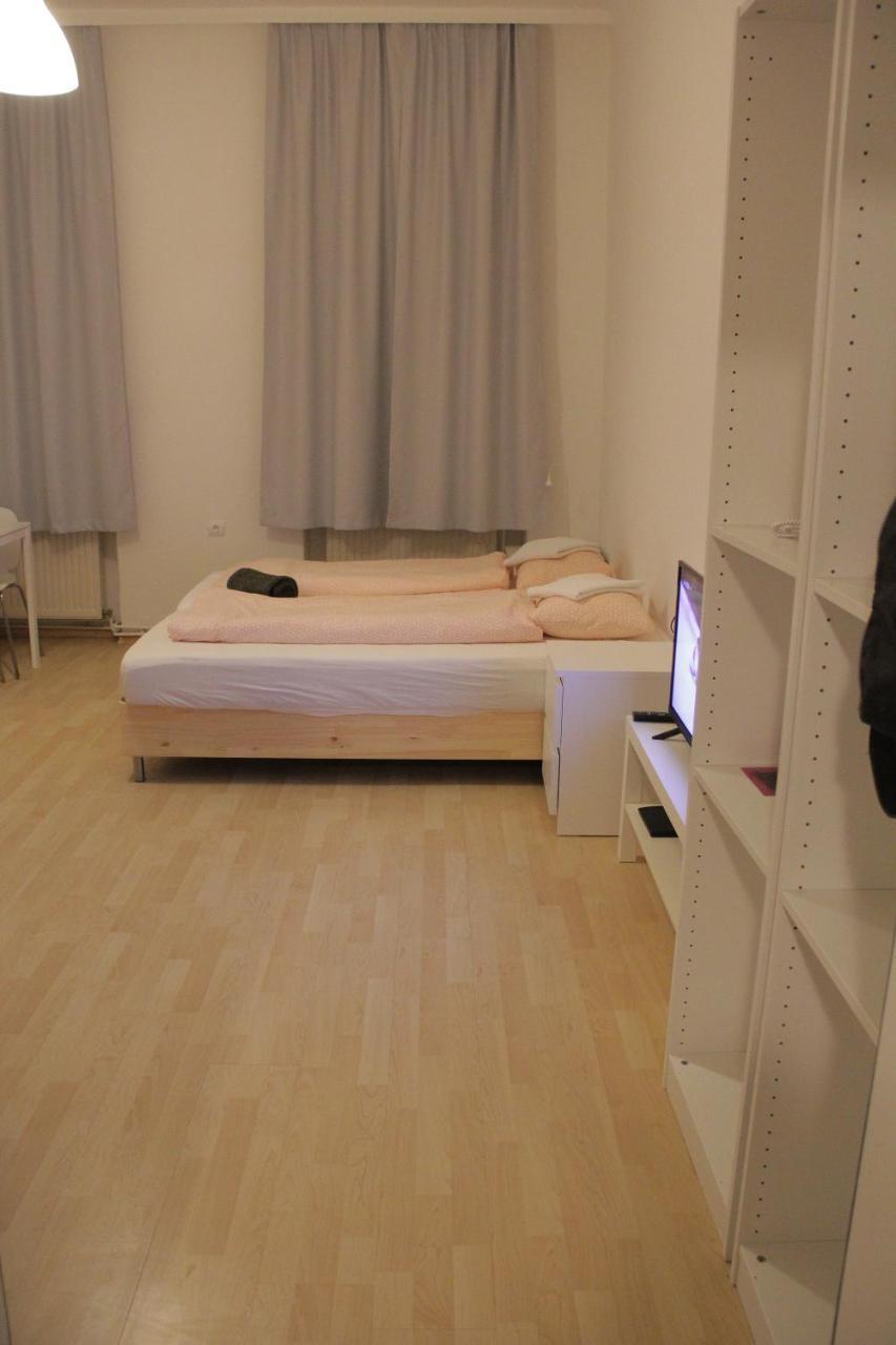 Ferienwohnung Betariel'Com Hauptbahnhof Wien Exterior foto