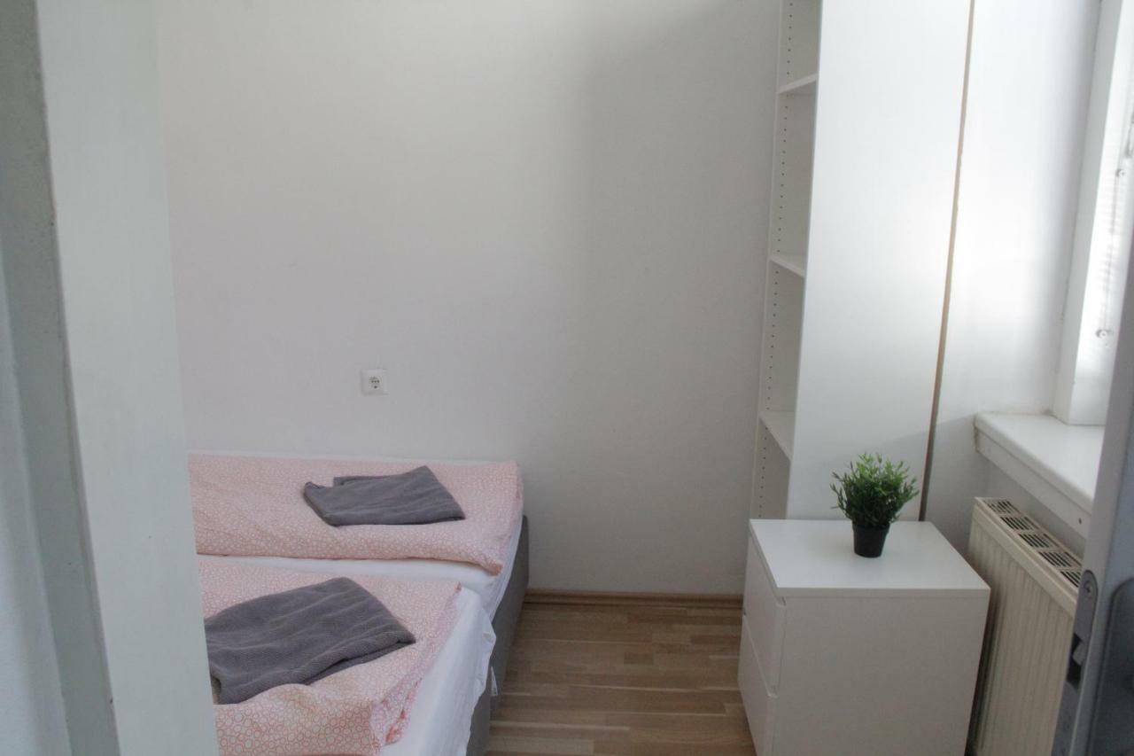 Ferienwohnung Betariel'Com Hauptbahnhof Wien Exterior foto
